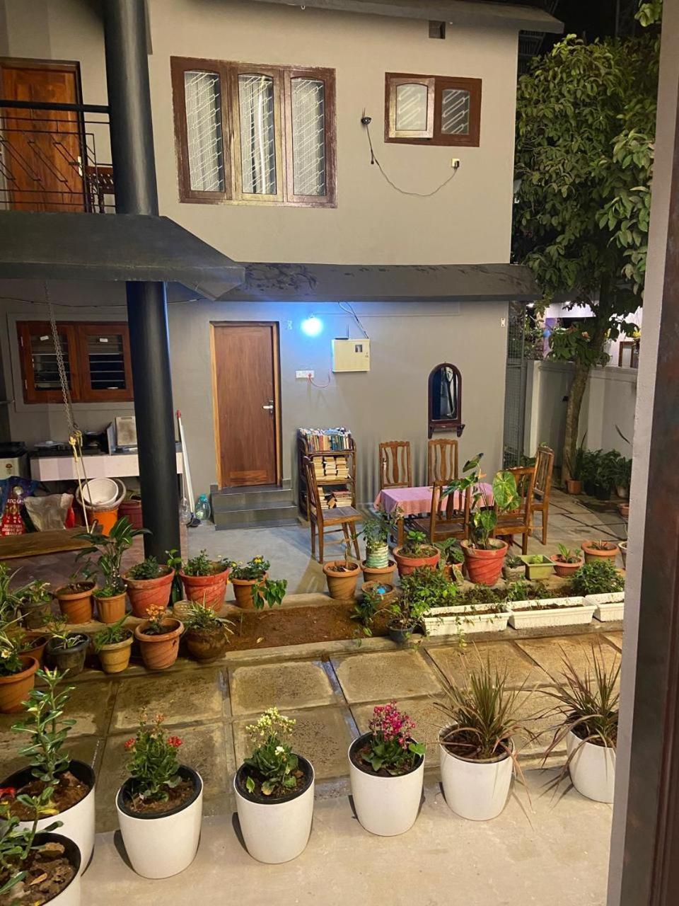 Mickey Homestay Thekkady Exterior foto